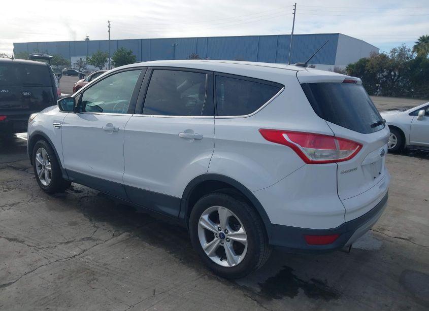 Photo 3 of 2013 Ford Escape SE (VIN 1FMCU0GX5DUD39593)