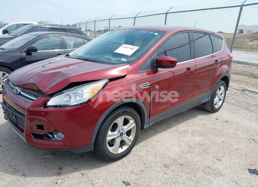Photo 2 of 2014 Ford Escape SE (VIN 1FMCU0GX5EUA58458)