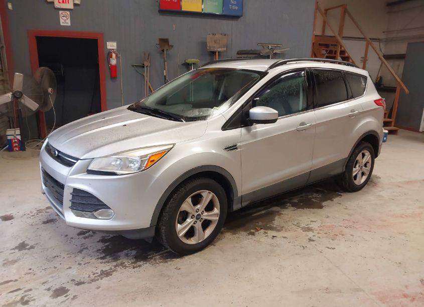 Photo 2 of 2014 Ford Escape SE (VIN 1FMCU0GX5EUA71260)