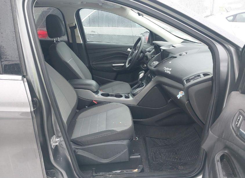 Photo 5 of 2014 Ford Escape SE (VIN 1FMCU0GX5EUA90651)