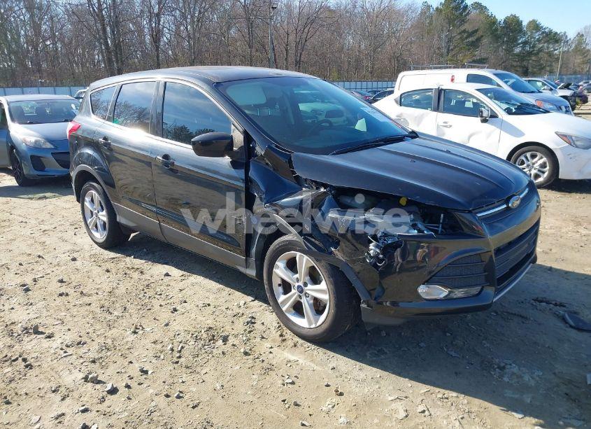 2014 Ford Escape SE (VIN 1FMCU0GX5EUD50210) main photo