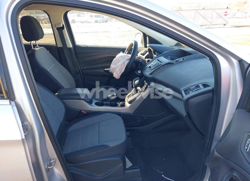 Photo 5 of 2014 Ford Escape SE (VIN 1FMCU0GX5EUD85183)