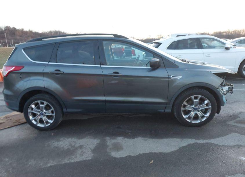 Photo 13 of 2015 Ford Escape SE (VIN 1FMCU0GX5FUA52077)