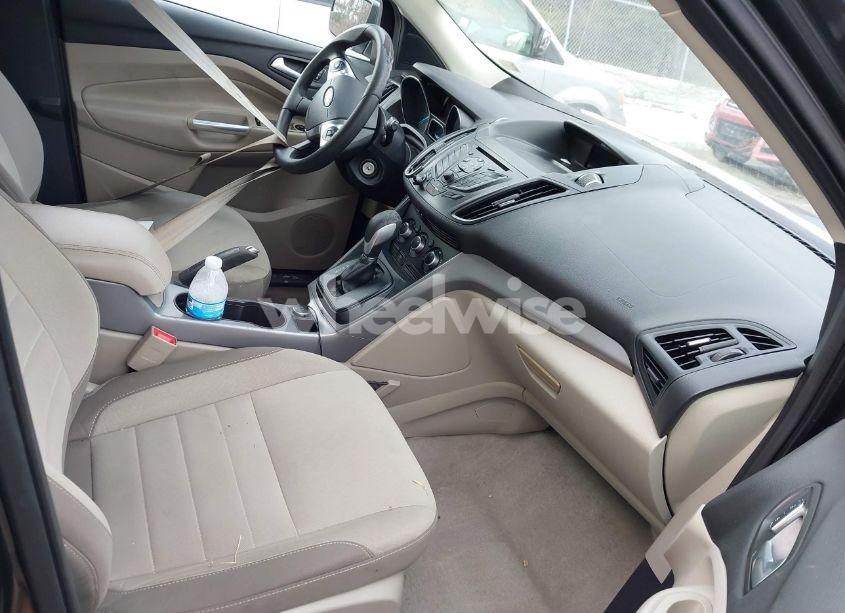 Photo 5 of 2015 Ford Escape SE (VIN 1FMCU0GX5FUA64262)