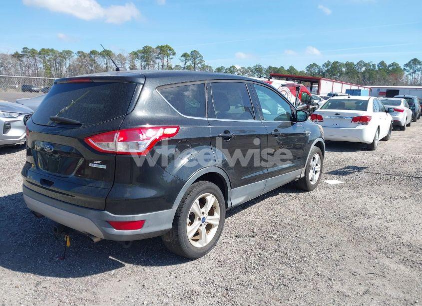 Photo 4 of 2015 Ford Escape SE (VIN 1FMCU0GX5FUB46296)