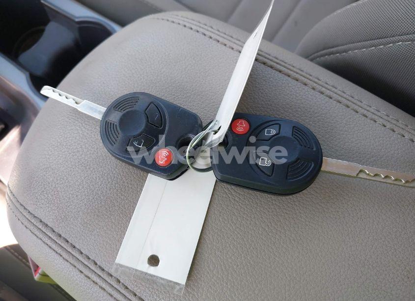 Photo 11 of 2015 Ford Escape SE (VIN 1FMCU0GX5FUB65639)