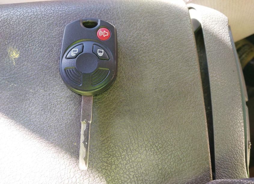 Photo 11 of 2015 Ford Escape SE (VIN 1FMCU0GX5FUB95854)