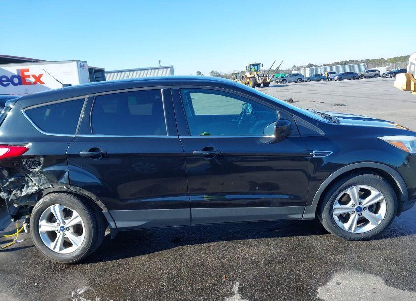 Photo 13 of 2015 Ford Escape SE (VIN 1FMCU0GX5FUB95854)