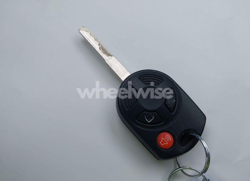 Photo 11 of 2015 Ford Escape SE (VIN 1FMCU0GX5FUC11194)