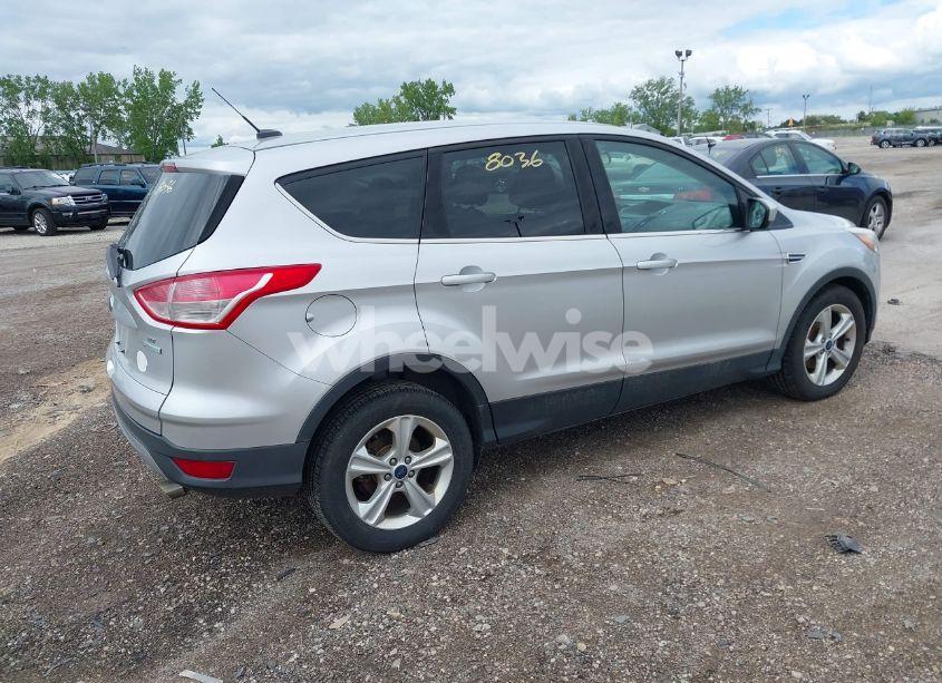 Photo 4 of 2015 Ford Escape SE (VIN 1FMCU0GX5FUC11194)