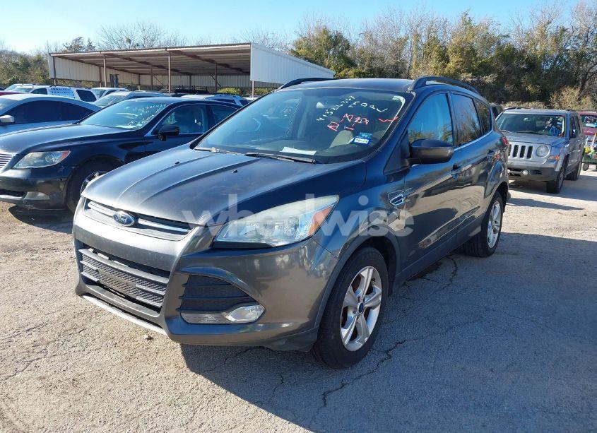 Photo 2 of 2015 Ford Escape SE (VIN 1FMCU0GX5FUC14242)