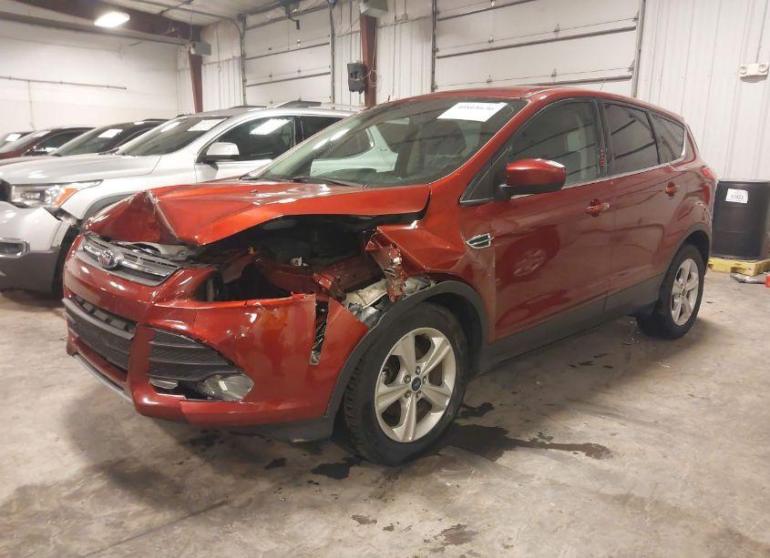 Photo 2 of 2015 Ford Escape SE (VIN 1FMCU0GX5FUC22132)