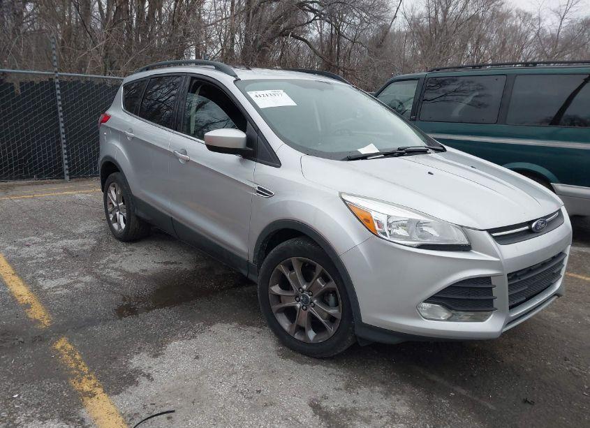 2015 Ford Escape SE (VIN 1FMCU0GX5FUC62128) main photo