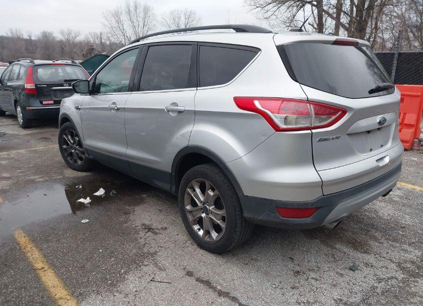 Photo 3 of 2015 Ford Escape SE (VIN 1FMCU0GX5FUC62128)
