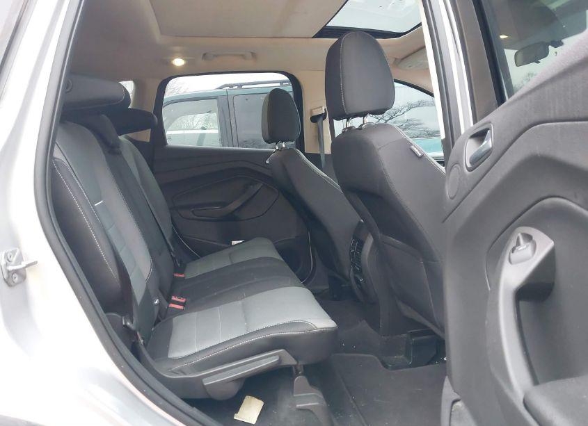 Photo 8 of 2015 Ford Escape SE (VIN 1FMCU0GX5FUC62128)