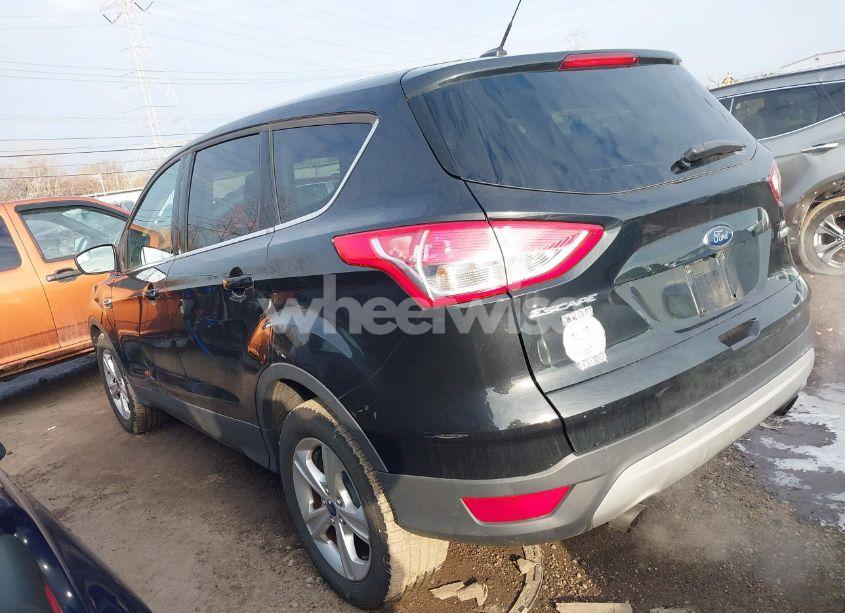 Photo 3 of 2015 Ford Escape SE (VIN 1FMCU0GX5FUC75784)