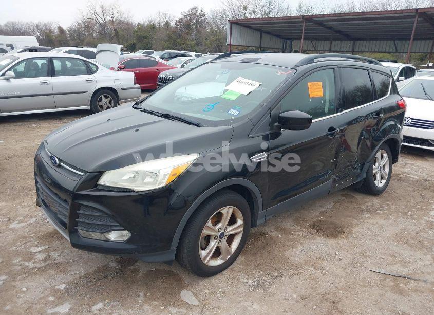 Photo 2 of 2016 Ford Escape SE (VIN 1FMCU0GX5GUA07965)
