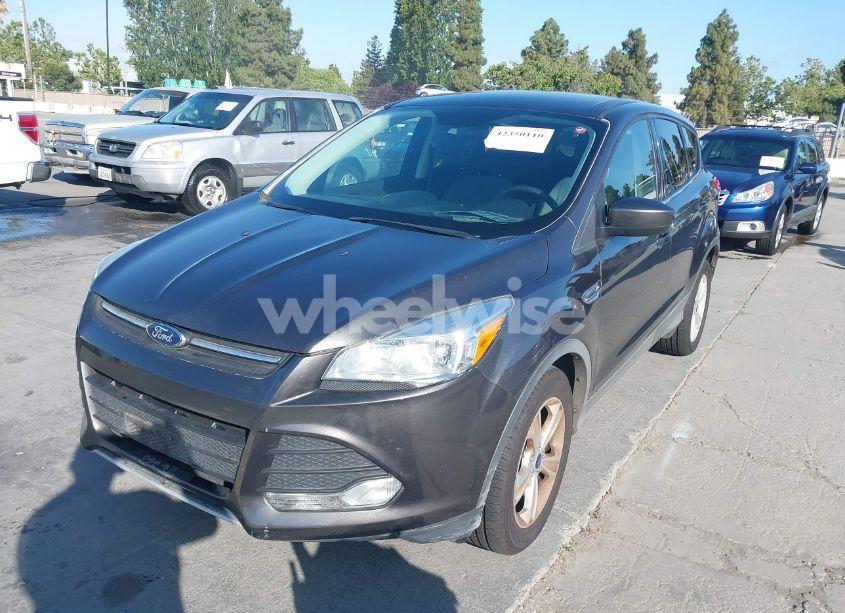 Photo 6 of 2016 Ford Escape SE (VIN 1FMCU0GX5GUA12163)