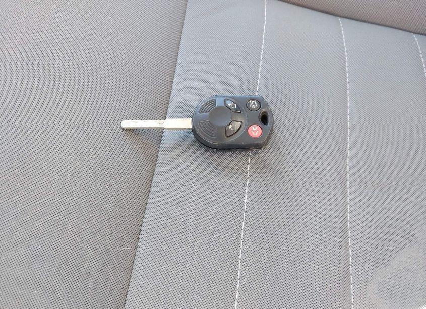 Photo 11 of 2016 Ford Escape SE (VIN 1FMCU0GX5GUB22422)