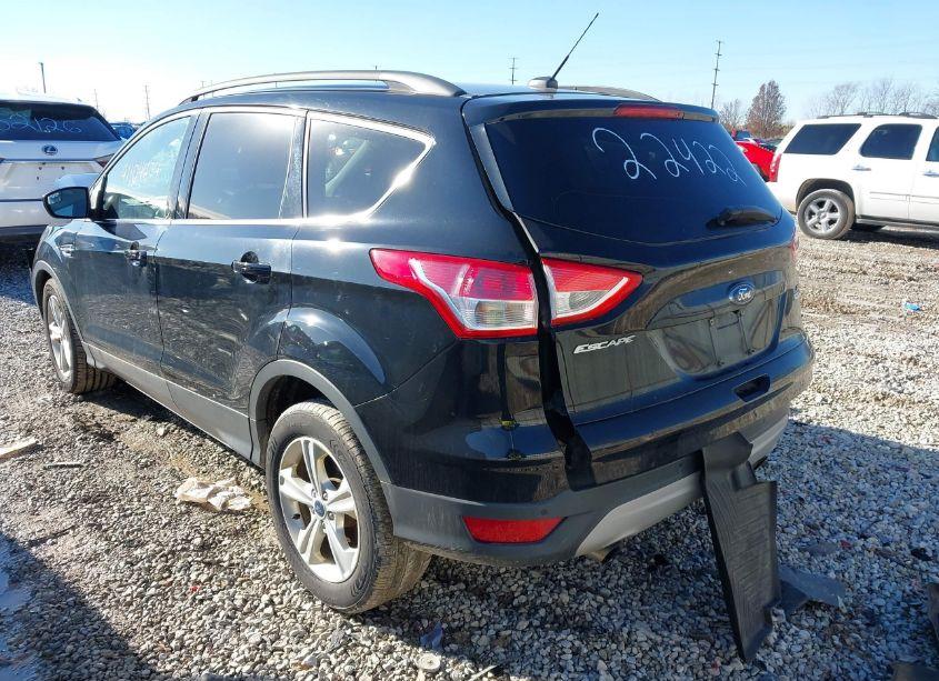 Photo 3 of 2016 Ford Escape SE (VIN 1FMCU0GX5GUB22422)