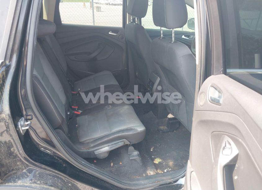 Photo 8 of 2016 Ford Escape SE (VIN 1FMCU0GX5GUB46476)