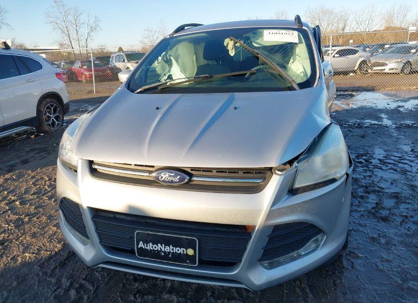Photo 12 of 2016 Ford Escape SE (VIN 1FMCU0GX5GUC22889)