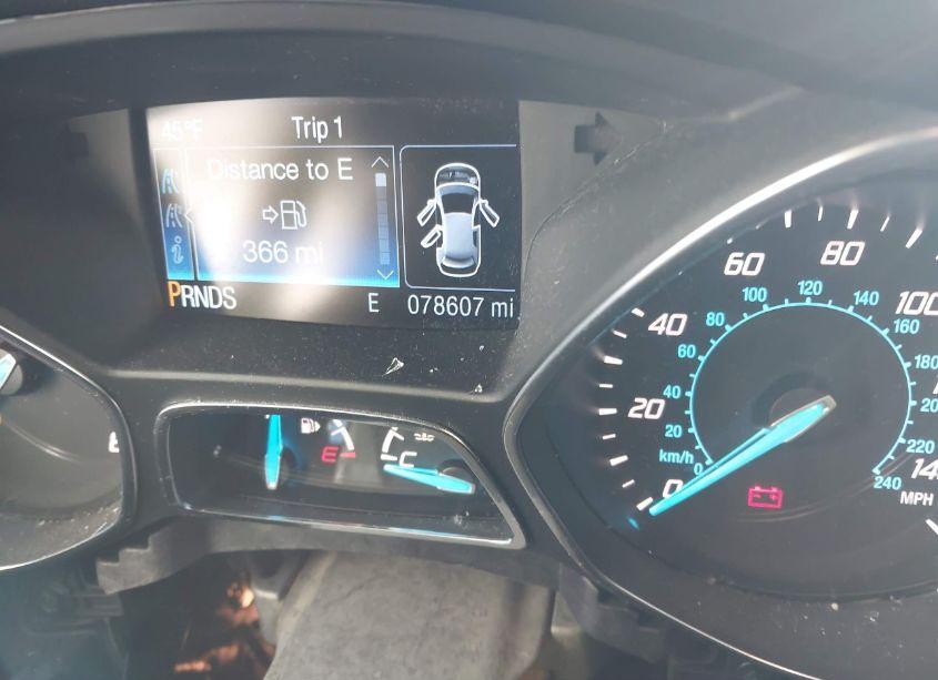 Photo 15 of 2016 Ford Escape SE (VIN 1FMCU0GX5GUC22889)