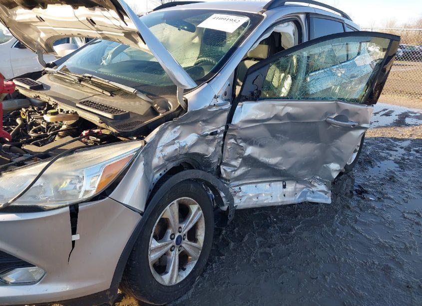 Photo 6 of 2016 Ford Escape SE (VIN 1FMCU0GX5GUC22889)