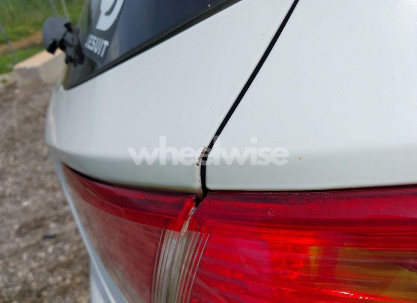 Photo 6 of 2016 Ford Escape SE (VIN 1FMCU0GX5GUC39756)