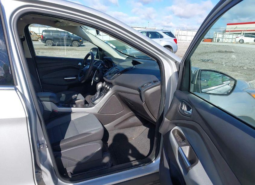 Photo 5 of 2013 Ford Escape SE (VIN 1FMCU0GX6DUA47466)