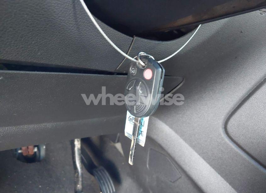 Photo 11 of 2013 Ford Escape SE (VIN 1FMCU0GX6DUA85991)