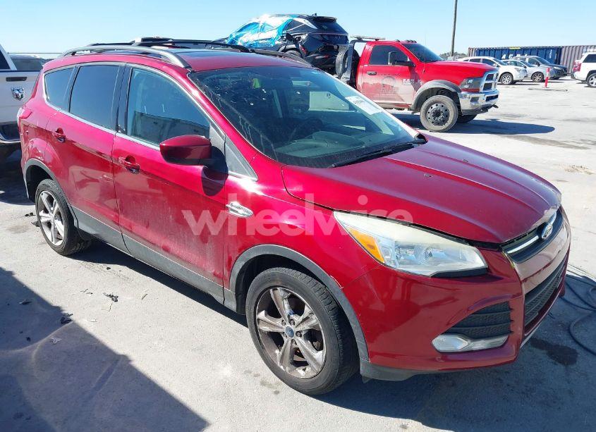 2013 Ford Escape SE (VIN 1FMCU0GX6DUB69759) main photo
