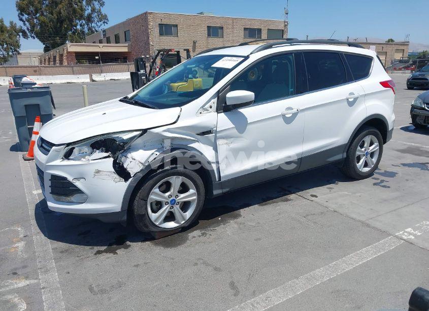 Photo 2 of 2013 Ford Escape SE (VIN 1FMCU0GX6DUB97349)