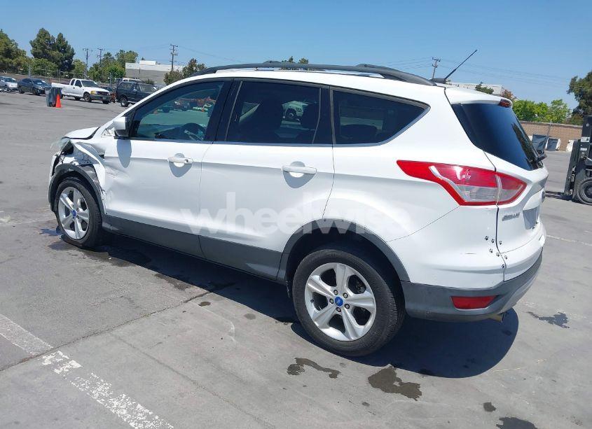 Photo 3 of 2013 Ford Escape SE (VIN 1FMCU0GX6DUB97349)