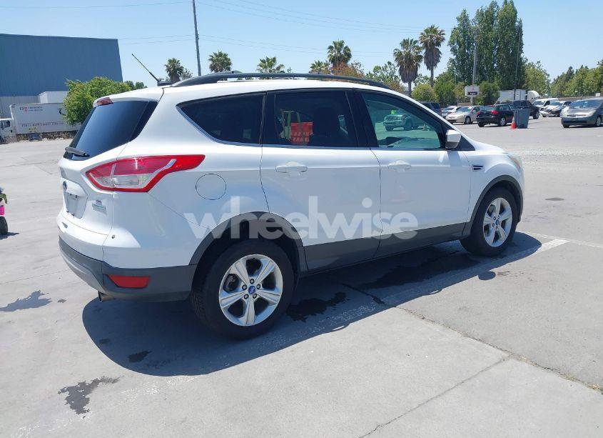 Photo 4 of 2013 Ford Escape SE (VIN 1FMCU0GX6DUB97349)