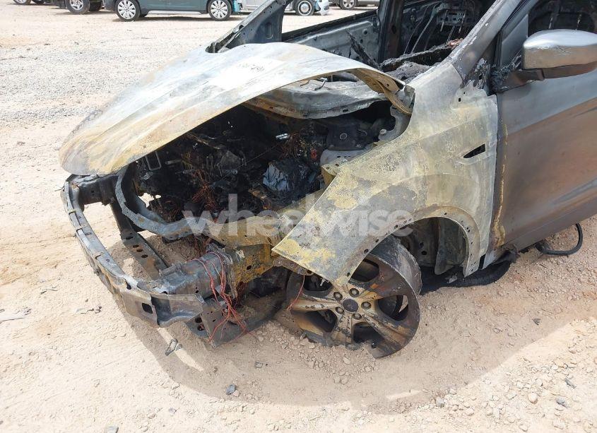 Photo 15 of 2013 Ford Escape SE (VIN 1FMCU0GX6DUD32071)