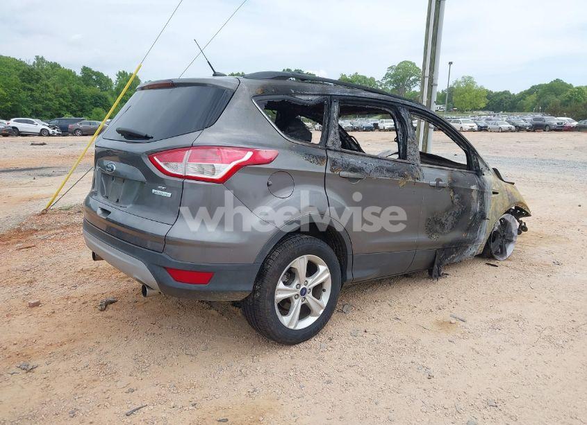 Photo 4 of 2013 Ford Escape SE (VIN 1FMCU0GX6DUD32071)