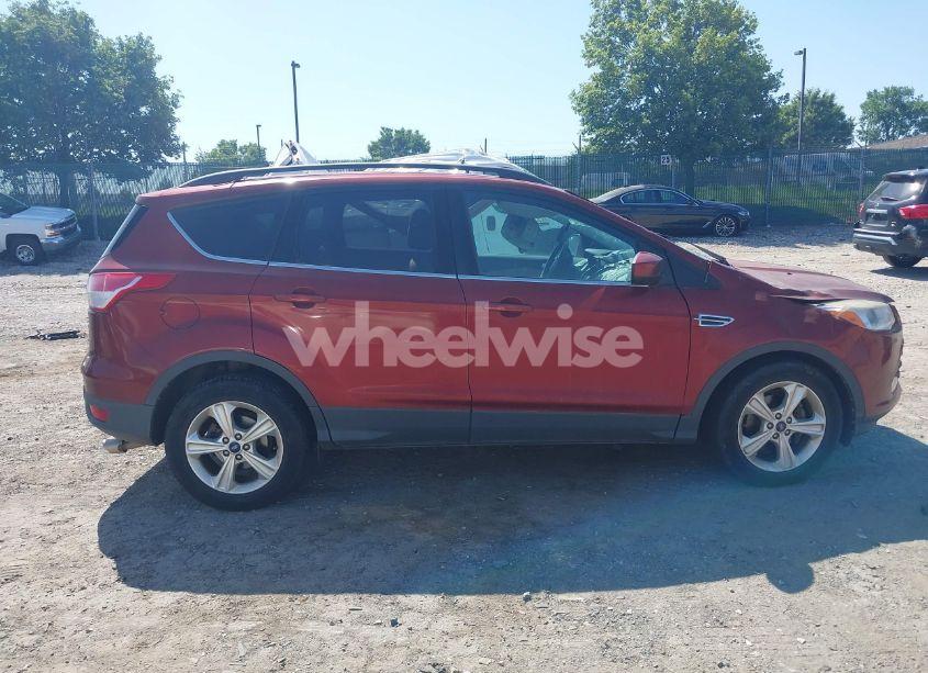 Photo 13 of 2014 Ford Escape SE (VIN 1FMCU0GX6EUA37196)