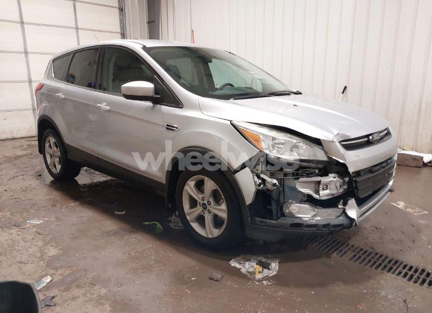 2014 Ford Escape SE (VIN 1FMCU0GX6EUA70327) main photo