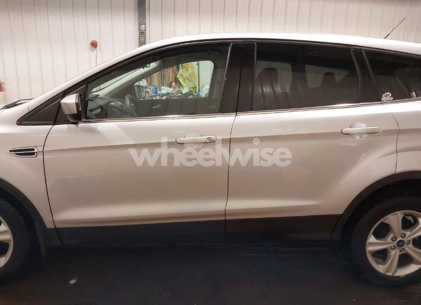 Photo 14 of 2014 Ford Escape SE (VIN 1FMCU0GX6EUA70327)