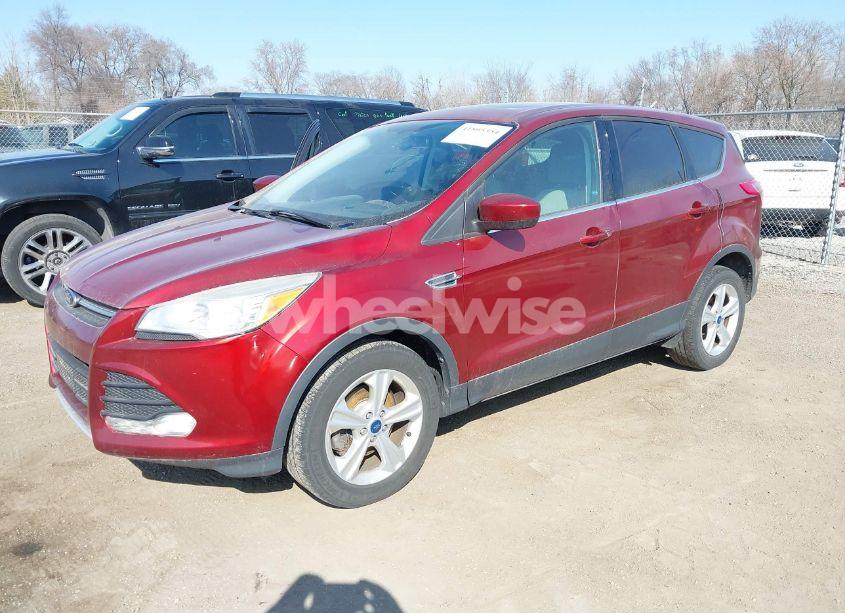 Photo 2 of 2014 Ford Escape SE (VIN 1FMCU0GX6EUB33152)