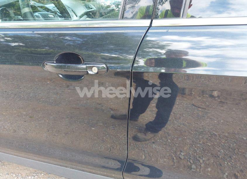 Photo 16 of 2014 Ford Escape SE (VIN 1FMCU0GX6EUB56639)