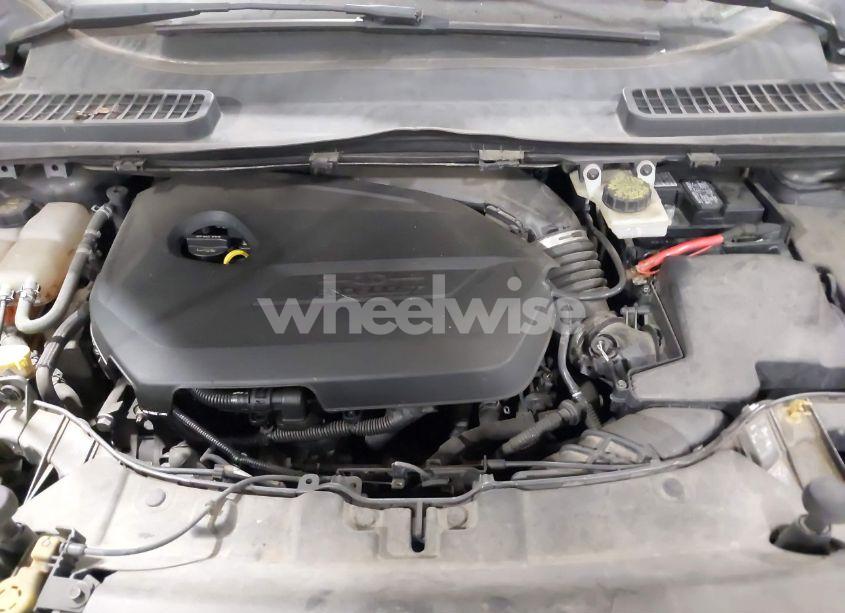 Photo 10 of 2014 Ford Escape SE (VIN 1FMCU0GX6EUB65325)