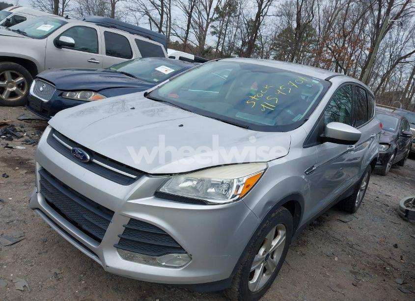 Photo 2 of 2014 Ford Escape SE (VIN 1FMCU0GX6EUB79001)