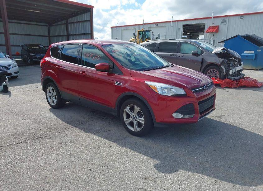 2014 Ford Escape SE (VIN 1FMCU0GX6EUB96672) main photo