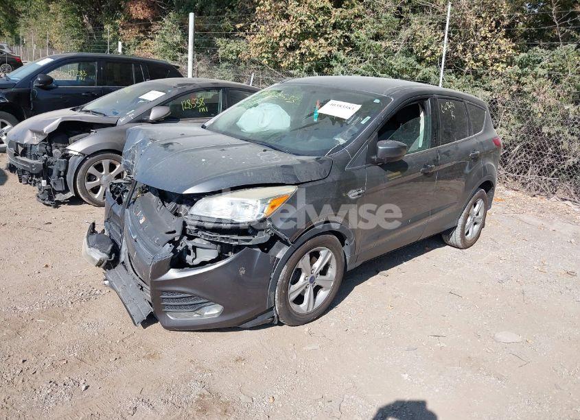 Photo 2 of 2014 Ford Escape SE (VIN 1FMCU0GX6EUC43621)