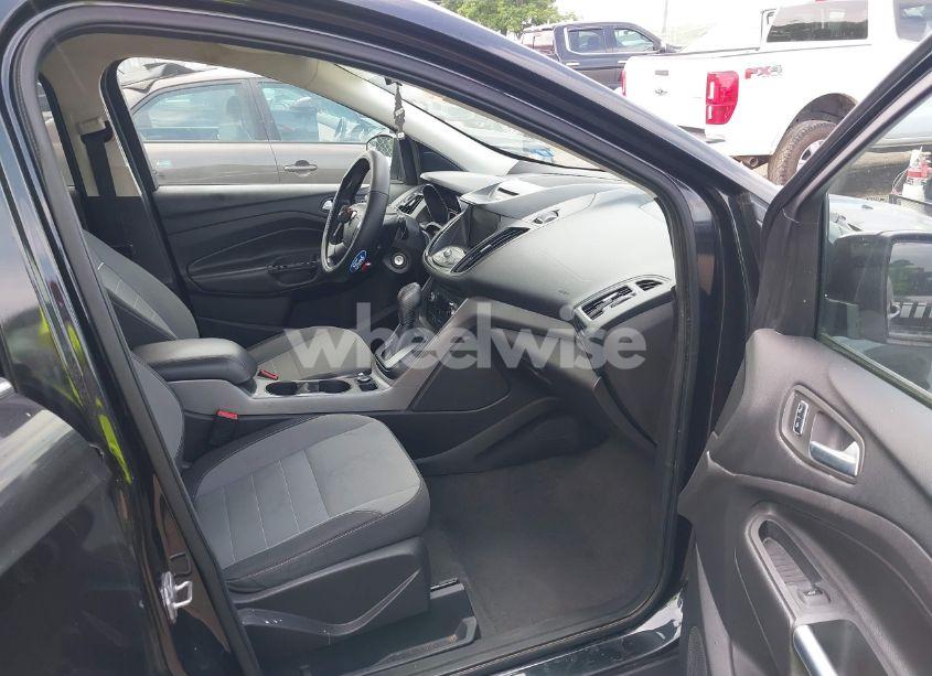 Photo 5 of 2014 Ford Escape SE (VIN 1FMCU0GX6EUC61410)