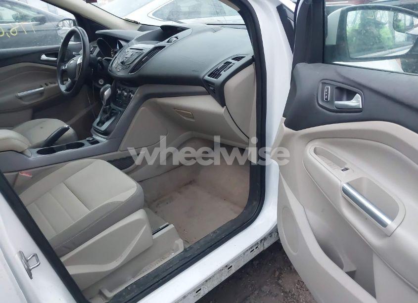 Photo 5 of 2014 Ford Escape SE (VIN 1FMCU0GX6EUD59708)