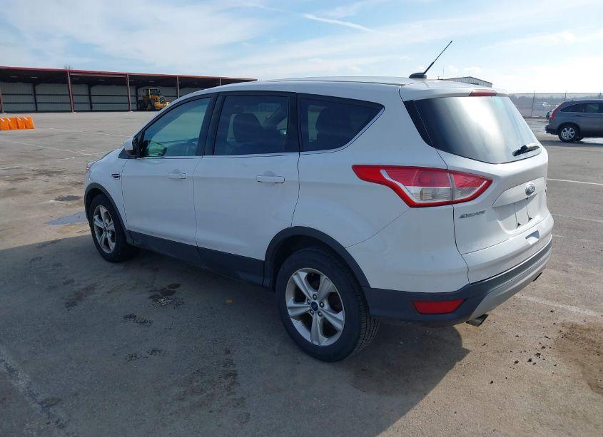Photo 3 of 2014 Ford Escape SE (VIN 1FMCU0GX6EUE39431)