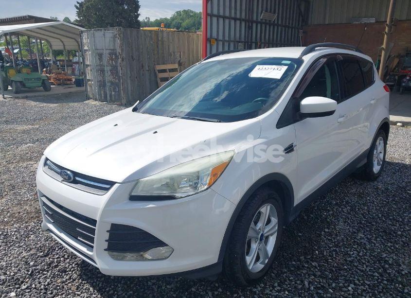 Photo 2 of 2014 Ford Escape SE (VIN 1FMCU0GX6EUE46539)